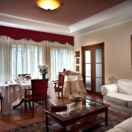 Napoli Porta Di Mare Bed & Breakfast Luaran gambar