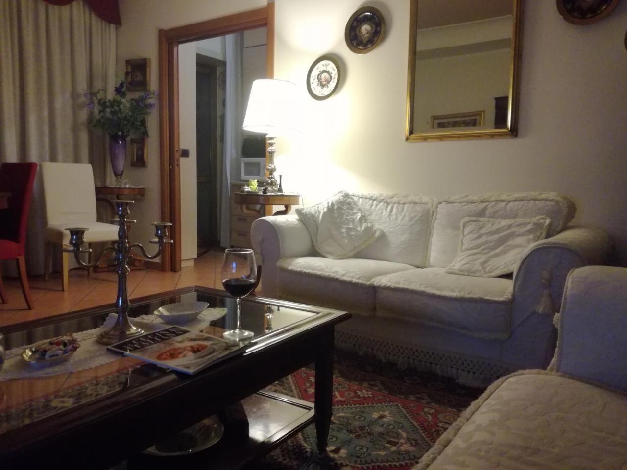 Napoli Porta Di Mare Bed & Breakfast Luaran gambar